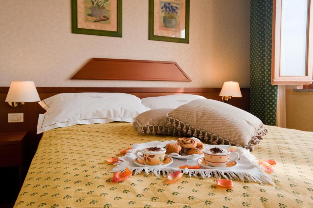 Hotel Marina Viverone Phòng bức ảnh